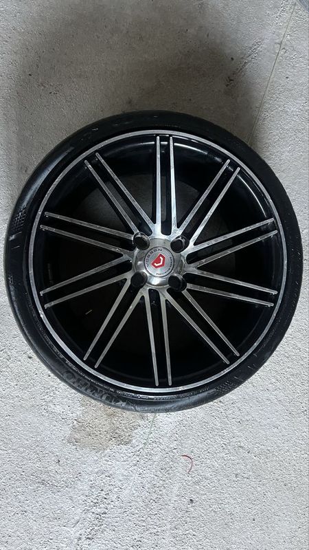 vossen R17, jentra spark tushadi, teshigi peredelka qilingan vossen R17, jentra spark tushadi, teshigi peredelka qilingan