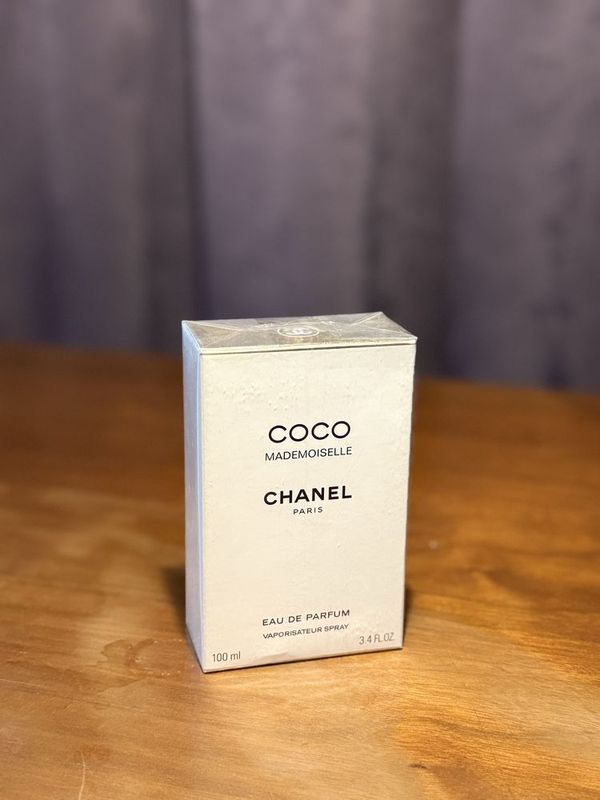 Coco chanel mademoiselle