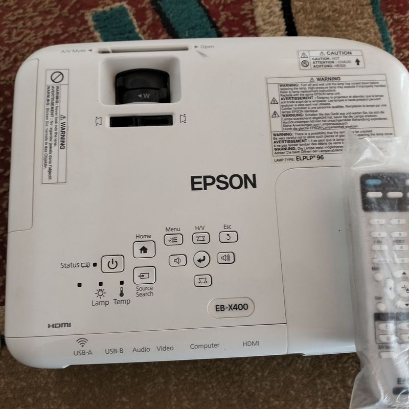 EPSON Sotiladi srochno EPSON Sotiladi srochno