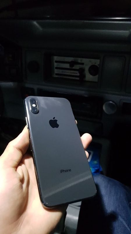 Iphone X sotiladi