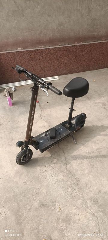 Kugoo M2 elektor samakat 3 skorsli tezlig 23 Kugoo M2 elektor samakat 3 skorsli tezlig 23