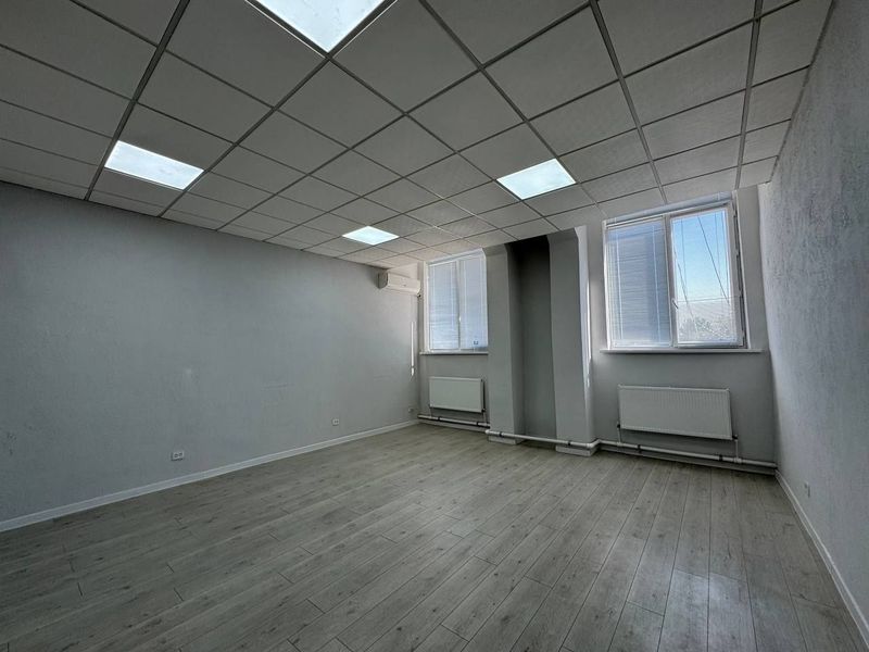 Улица Нукус офисы 34м² 53м² вдоль дороги 2й этаж график работы 24/7