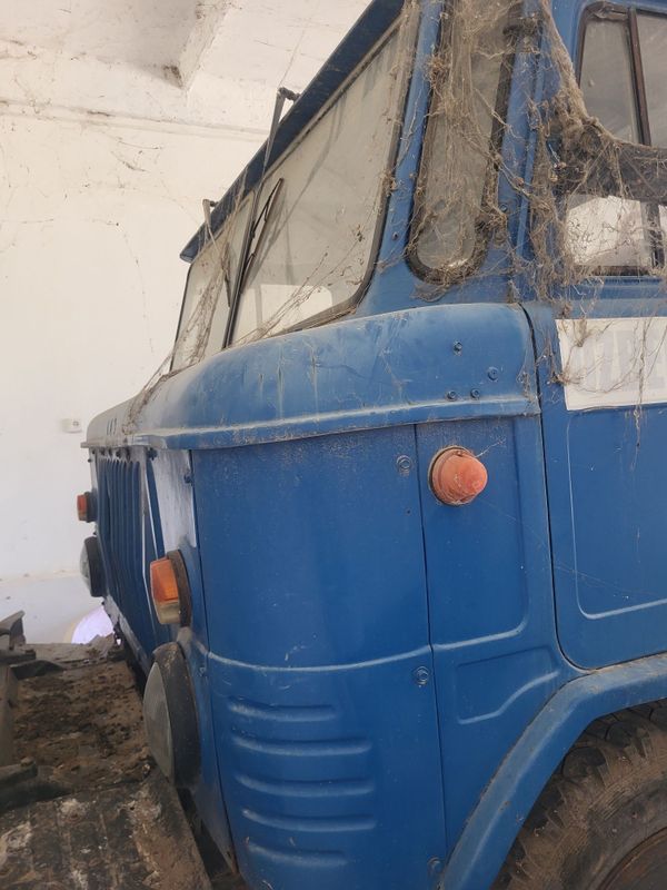 Gaz 66 Benzavoz sotiladi. Gaz 66 Benzavoz sotiladi.
