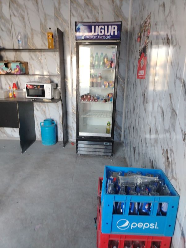 Arzon Vetrina haladelnik sotiladii Arzon Vetrina haladelnik sotiladii