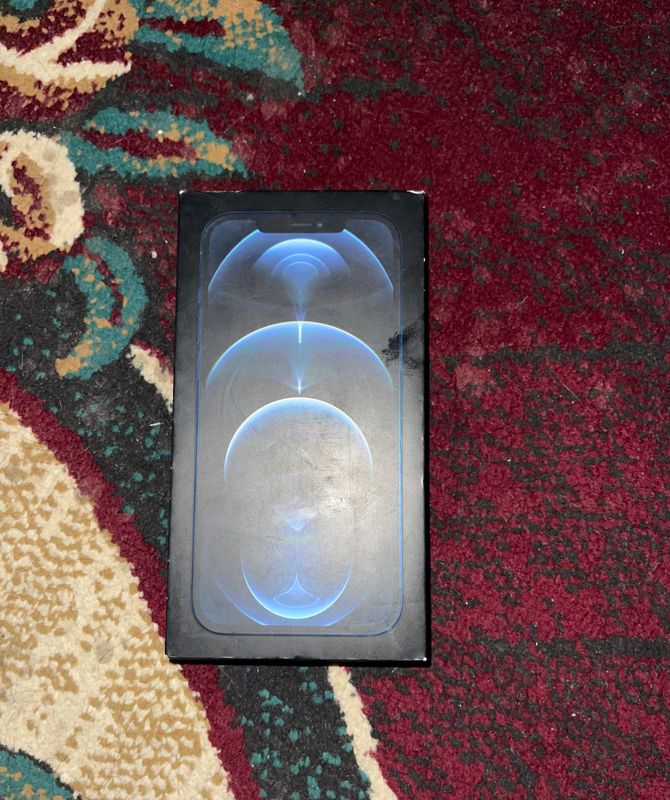 IPhone 12 Pro Max 256gb 80% 470$