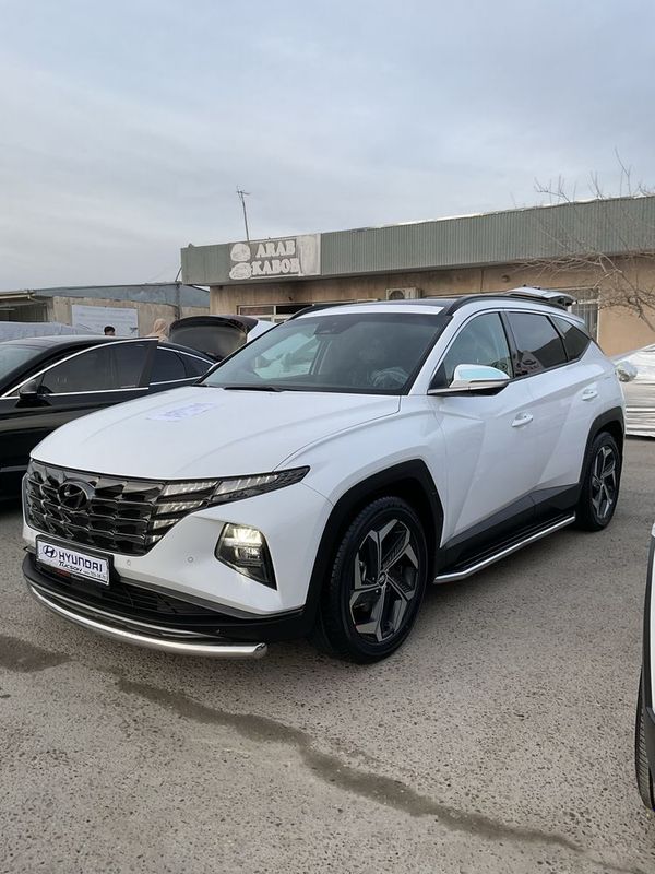 Hyundai Tuscan 2.5 2022й тез сотилади