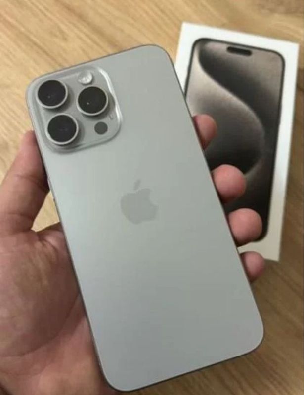 Iphone 15 pro max silver 256gb Iphone 15 pro max silver 256gb