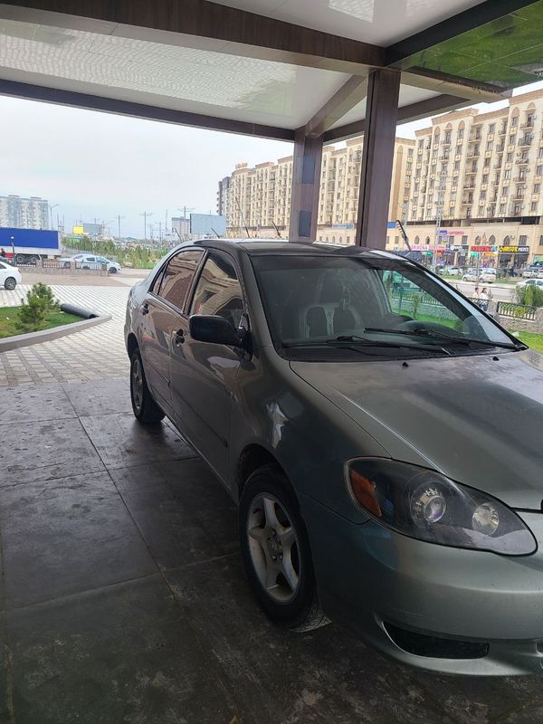 Toyota corolla 1.8 sotiladi Toyota corolla 1.8 sotiladi