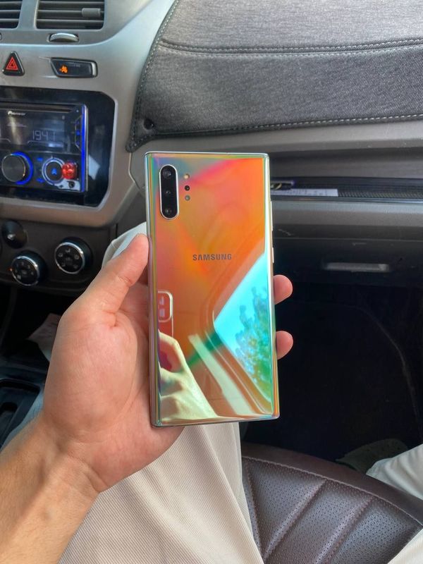 Samsung note 10plus ideall Samsung note 10plus ideall
