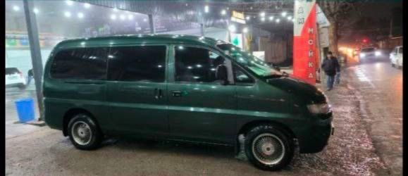 Hyundai start x 1998 yil holati yaxshi matorda iwi yo moy yemidi dizel