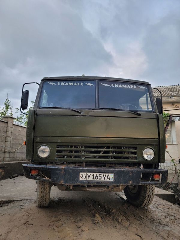 Kamaz sotiladi !