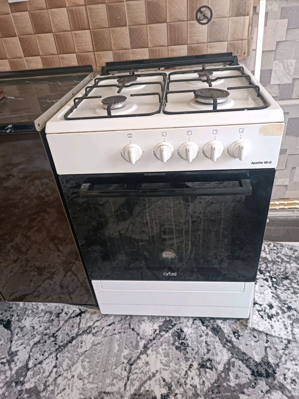 gaz plita sotiladi