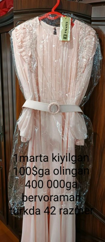 Oqshom libosi