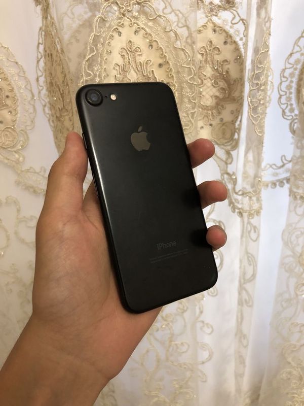 iPhone 7. iPhone 7.
