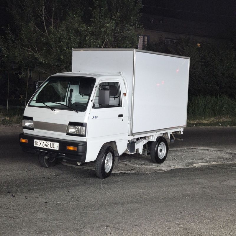 Chevroletlabo.stochna sotiladi.NarxiKelishiladi.probeg 30000 Chevroletlabo.stochna sotiladi.NarxiKelishiladi.probeg 30000