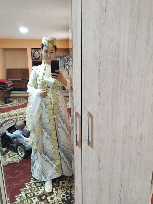 Sarpo kiyim kamplekt 48 razmer 1 marta kiyilgan
