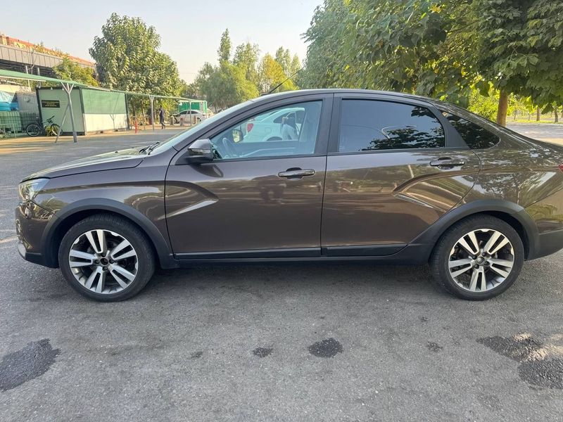 Lada Vesta 2021, 1.6 л, вариатор, 58,000 км, Ташкент, идеал + обмен Lada Vesta 2021, 1.6 л, вариатор, 58,000 км, Ташкент, идеал + обмен
