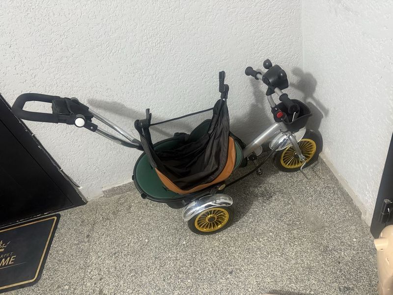 Detskiy velosiped sotiladi kottasi Detskiy velosiped sotiladi kottasi