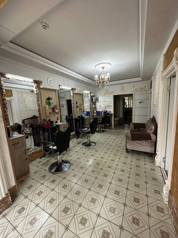 Аренда Нежилой Салон Офес 60 м² 600$ Аренда Нежилой Салон Офес 60 м² 600$