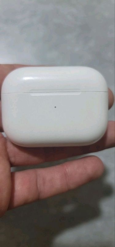 Apple AirPods Pro Case Кейс Original 100% Apple AirPods Pro Case Кейс Original 100%