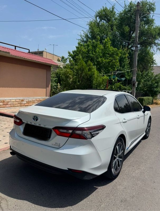Toyota Camry hybrid Toyota Camry hybrid