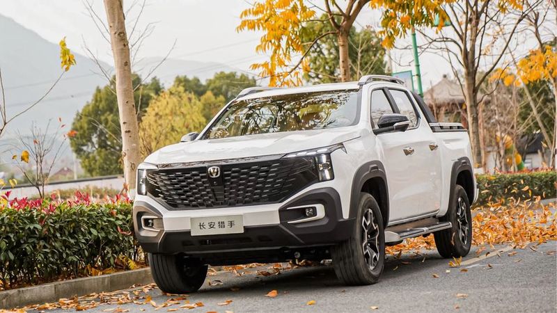 Пикап Changan Hunter 2,0T Бензиновый Пикап Changan Hunter 2,0T Бензиновый
