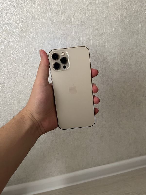 Iphone 12 pro max 256Gb 77 yomkst ideal