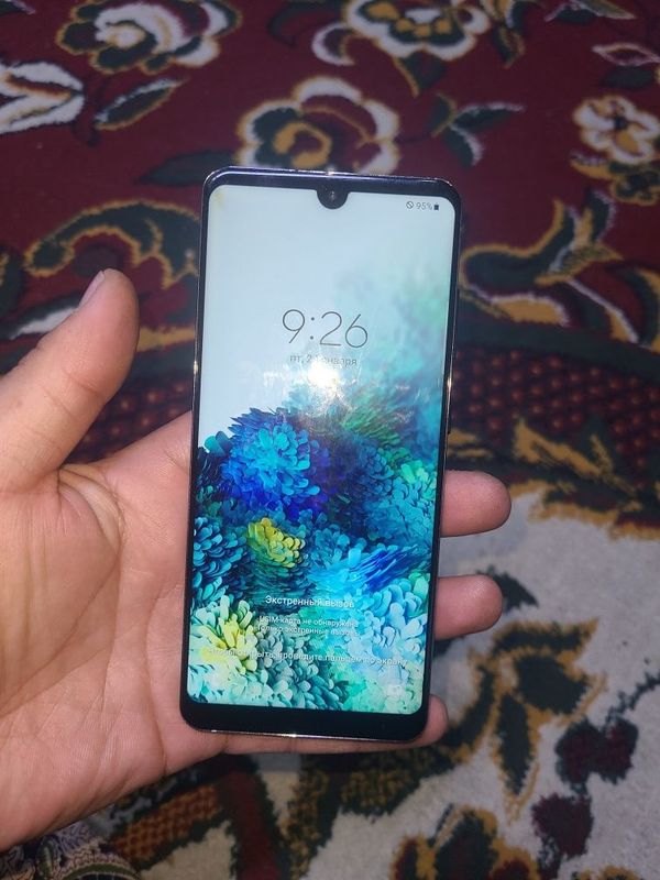 S 20 5g telefon samsung sotiladi