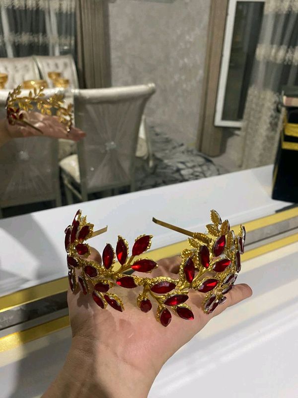 Акссесуары для волос