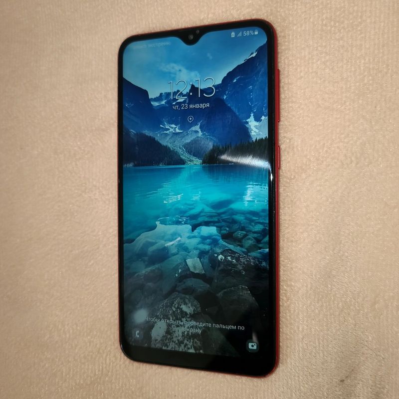 Samsung A 10 sotiladi !