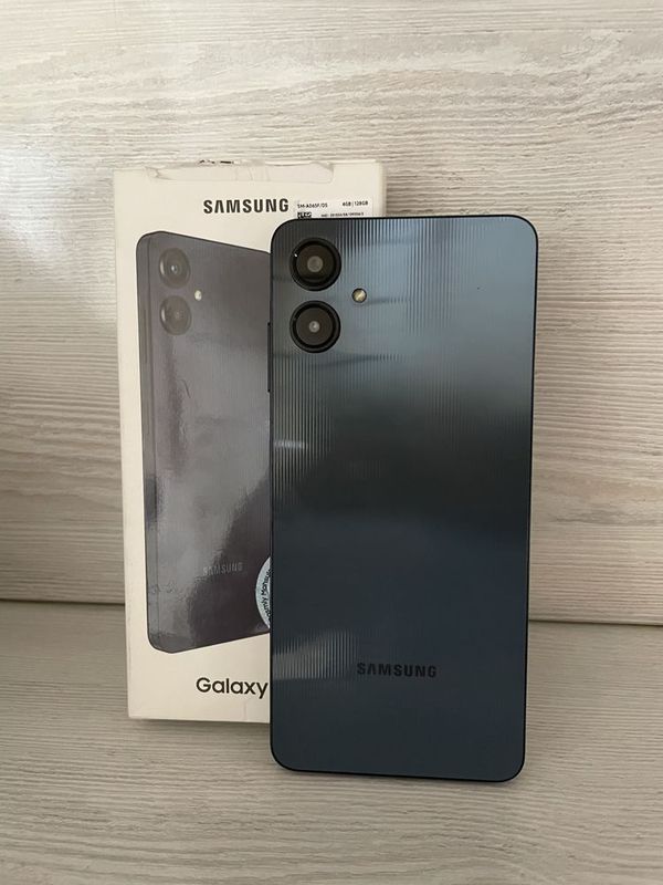 Samsung: A06 128gb Yangi Samsung: A06 128gb Yangi