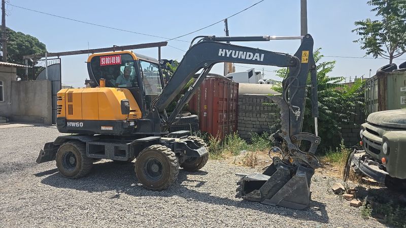 Srochna sotiladi kelishamiz yangi salafan texnika 2 oy. Ishlagan