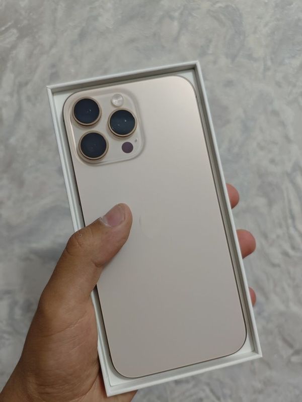 iPhone 16 pro max 256gb iPhone 16 pro max 256gb