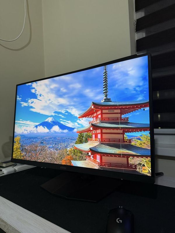 Игровой монитор MSI 27' 2K 180Hz IPS Игровой монитор MSI 27' 2K 180Hz IPS