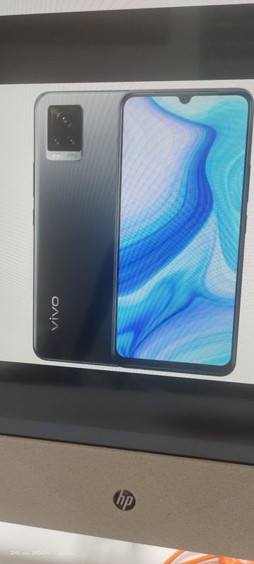 Продается телефон Vivo v20