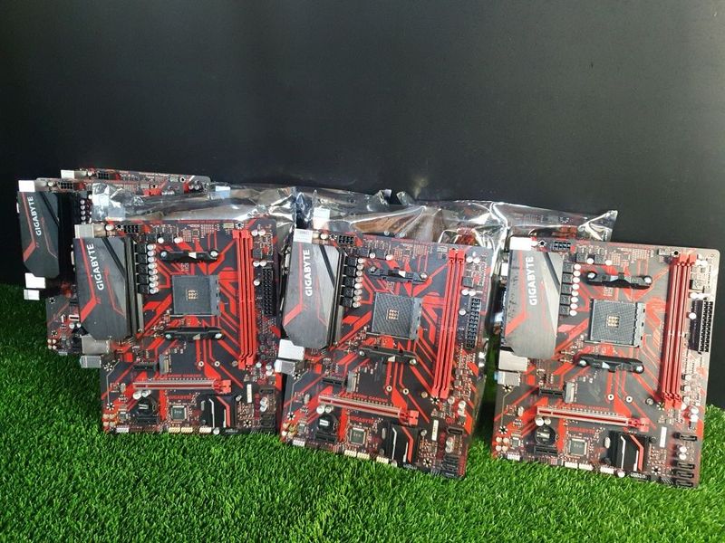 Gigabyte B450M Gaming Gigabyte B450M Gaming