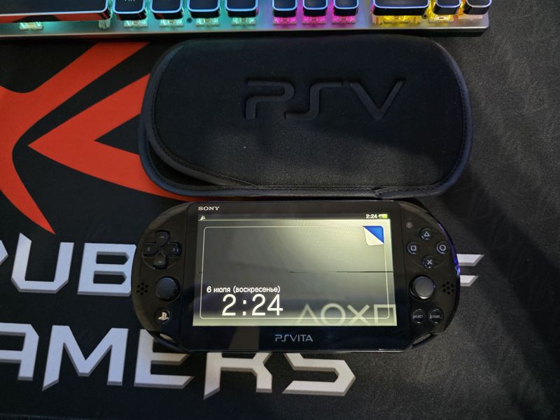 Sony PS VITA slim прошитая Sony PS VITA slim прошитая