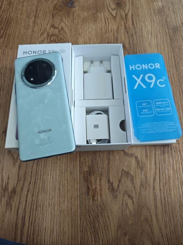 Как новый Honor X9C 8/256GB Как новый Honor X9C 8/256GB