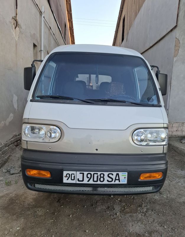 Damas avtomashinasi