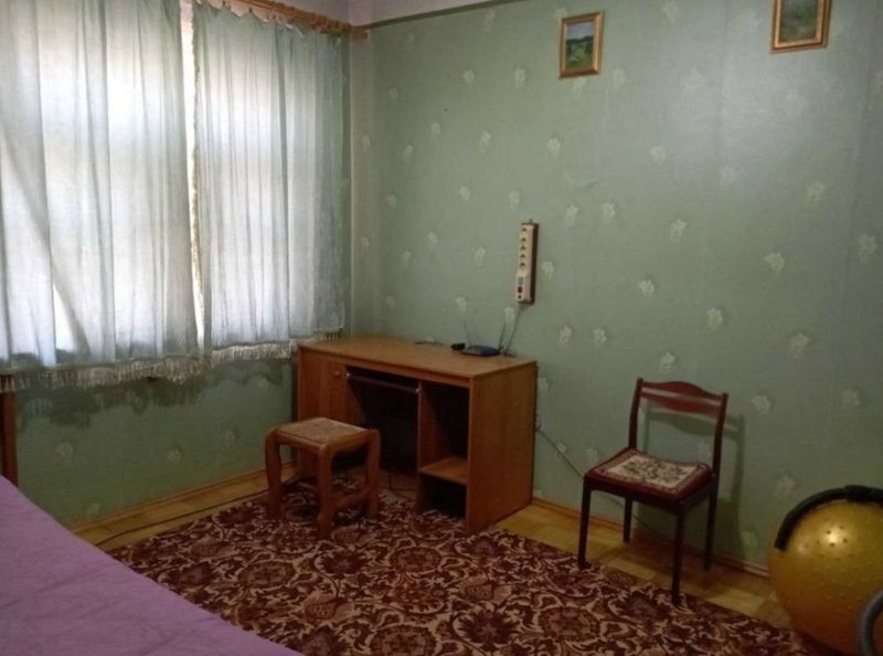 Срочно сдаётся 2/1/4 Лисунова 3 Срочно сдаётся 2/1/4 Лисунова 3