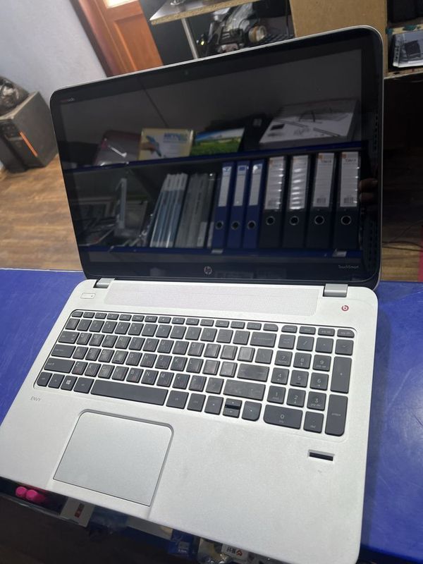 HP Envy AMD A10 8/128Gb