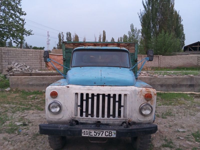 Газ 53 в хорошом состояние Газ 53 в хорошом состояние