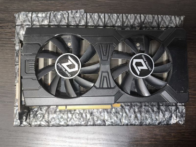 Dataland RX570 8Gb DVI Dataland RX570 8Gb DVI