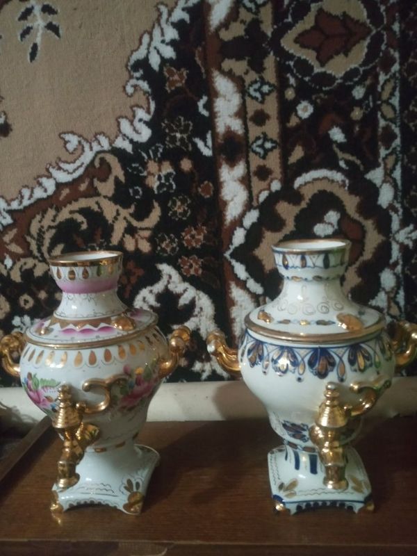 Российские самовары,ГЖЕЛЬ,2шт. Российские самовары,ГЖЕЛЬ,2шт.