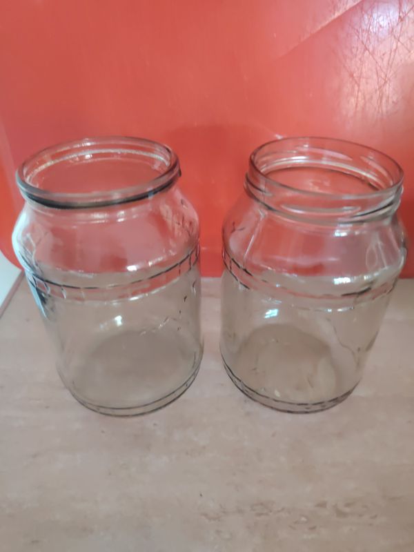banka 1L, 0.5L rezva bezrezvali banka 1L, 0.5L rezva bezrezvali