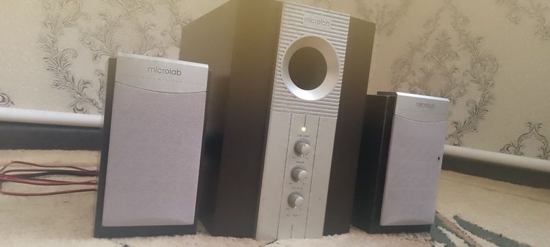 Сабвуфер Microlab M-890 Сабвуфер Microlab M-890