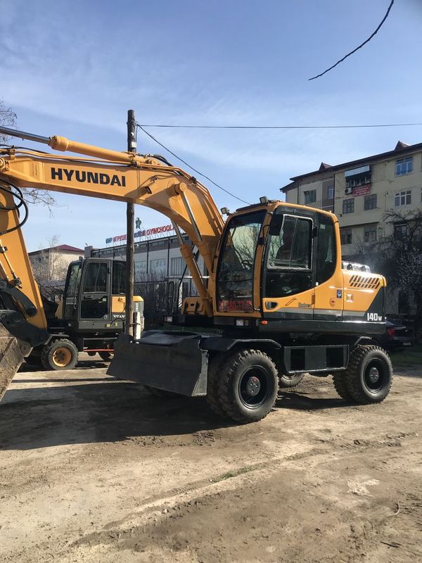 Ekskavator 140 Hyundai 2010 yil 25.600 metachast