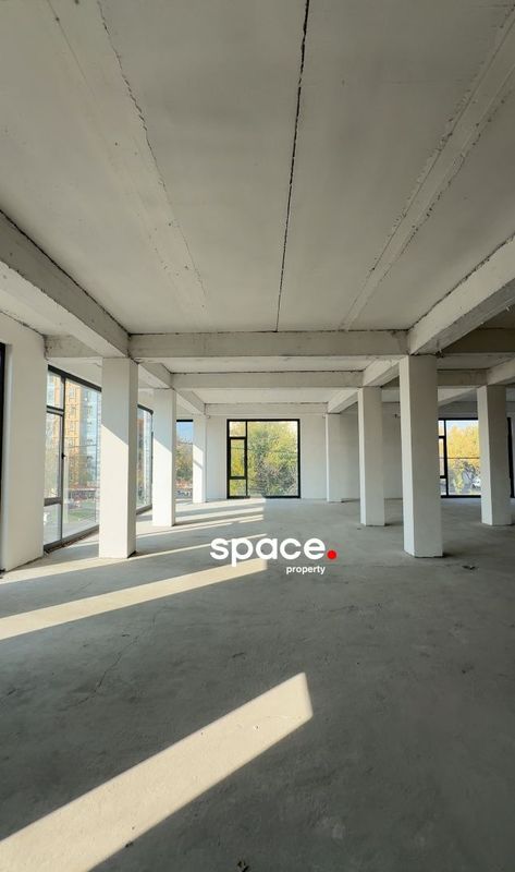 Сдаётся в аренду помещение площадью 350 m²