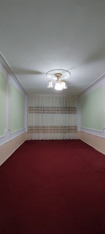 Карши Пахтазор мкр 1- этаж 3 хонали 80 кв Уй иккиламчига сотилади Карши Пахтазор мкр 1- этаж 3 хонали 80 кв Уй иккиламчига сотилади