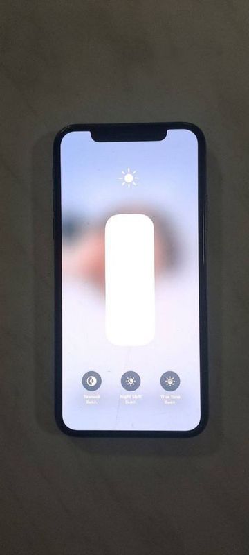 Iphone xs 256 qora yomkis %74 Iphone xs 256 qora yomkis %74